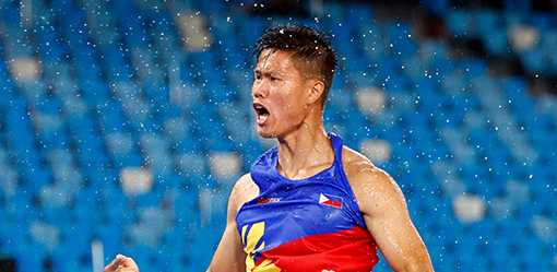 Obiena wins bronze in Poland