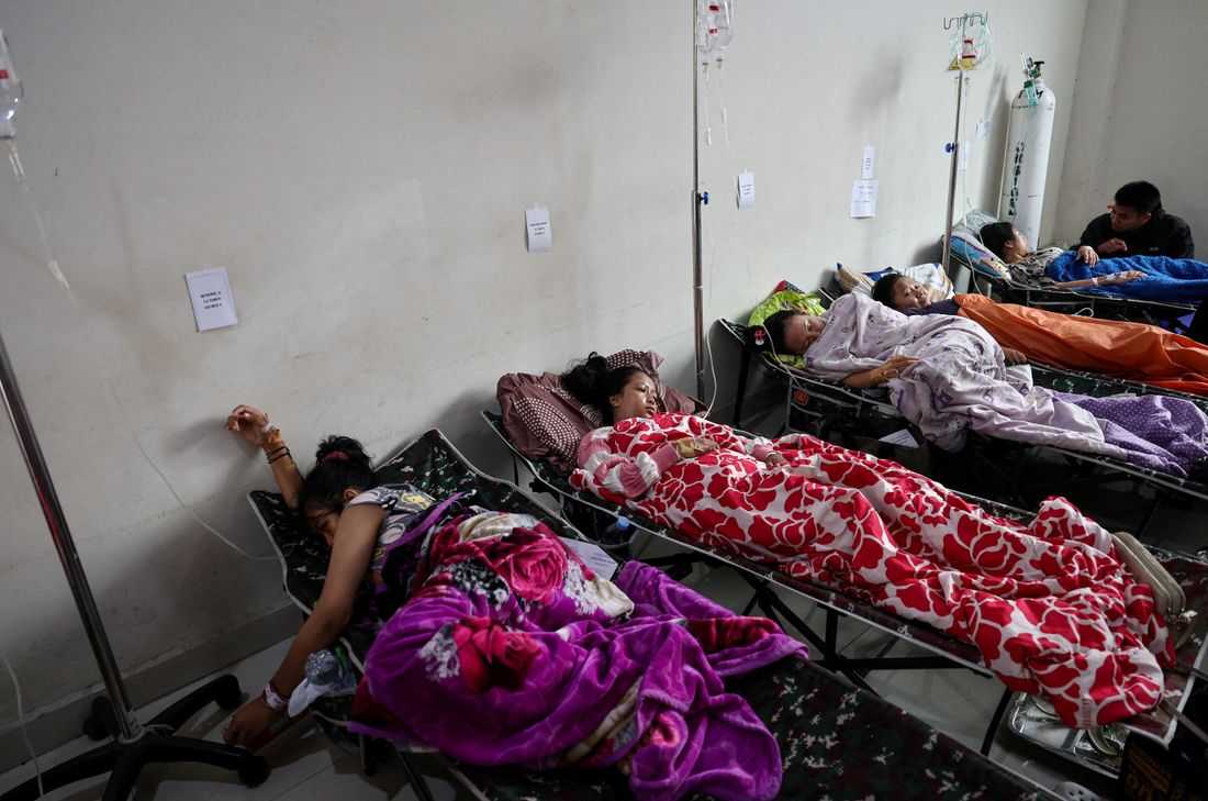 Indonesian president defends free meals programme after 6,000 suffer food poisoning