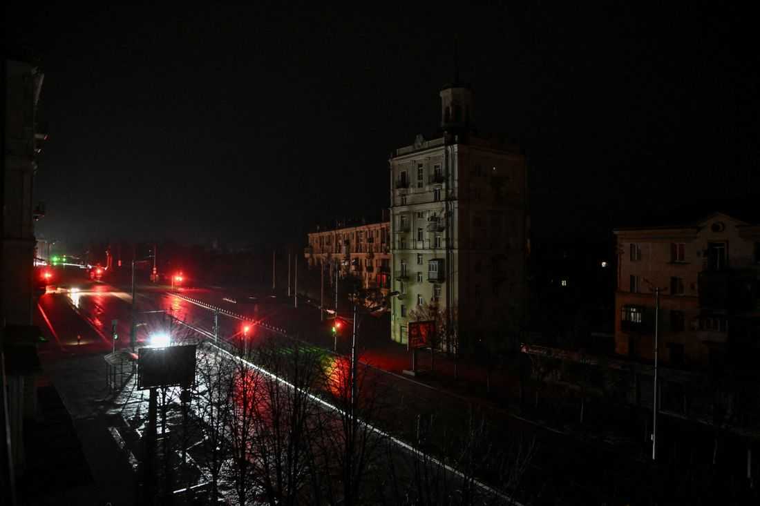 Russian strikes plunge Ukraine's industrial southeast into blackouts