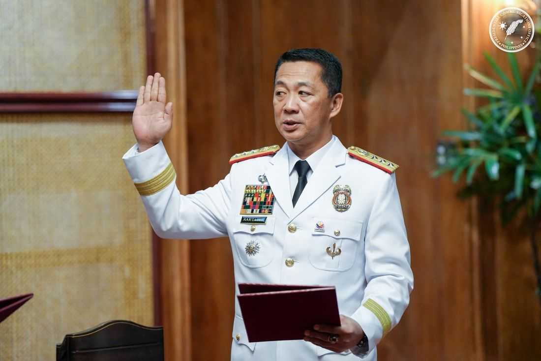 Nartatez officially receives 4-star general rank