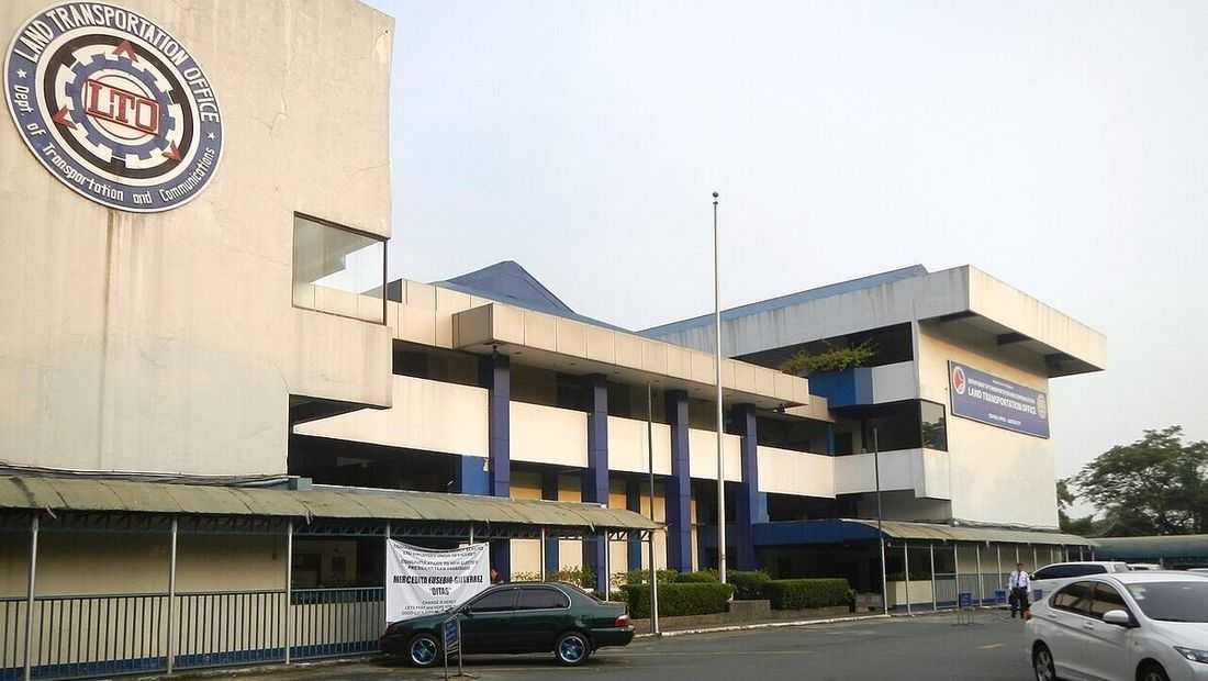 LTO chief orders reassignment of 2 regional directors amid corruption probe