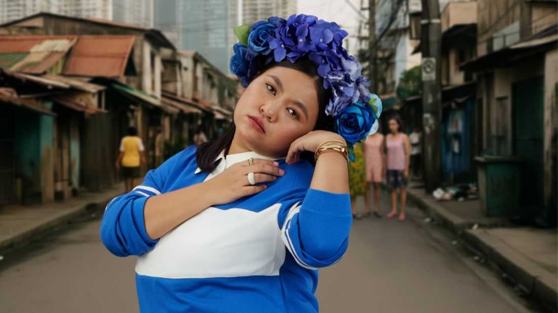 Kween Yasmin bids farewell to 2025 with heartfelt spoken poetry