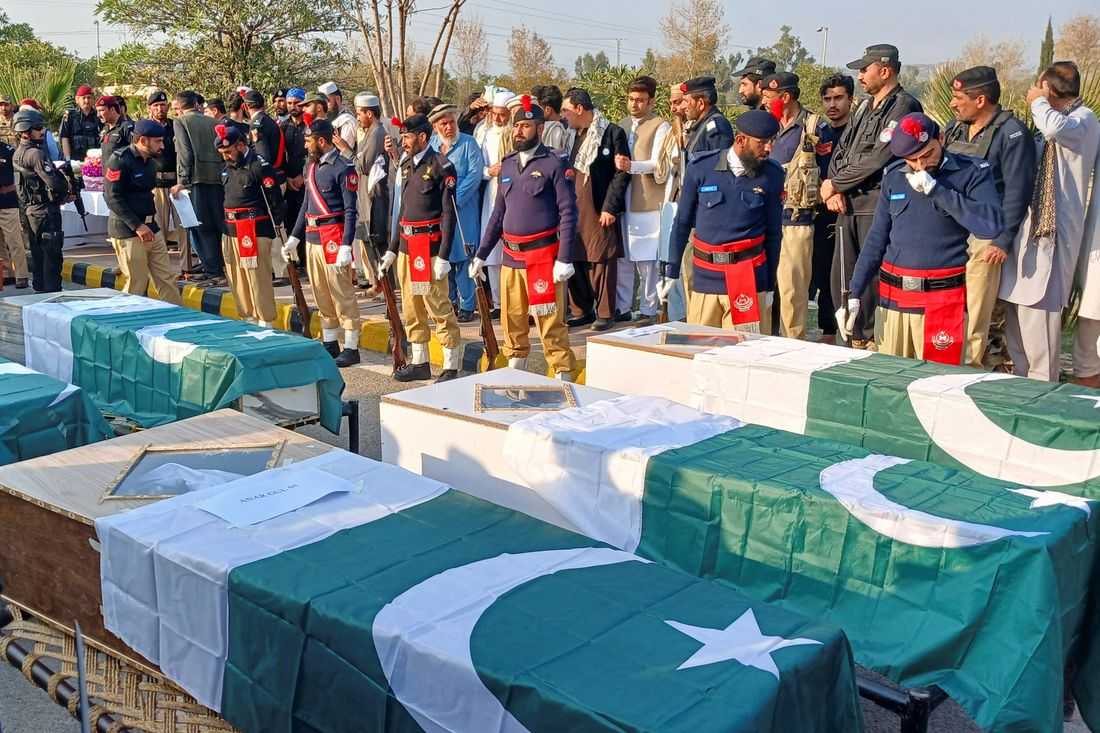 Militants in Pakistan kill nine in separate police attacks as tensions rise