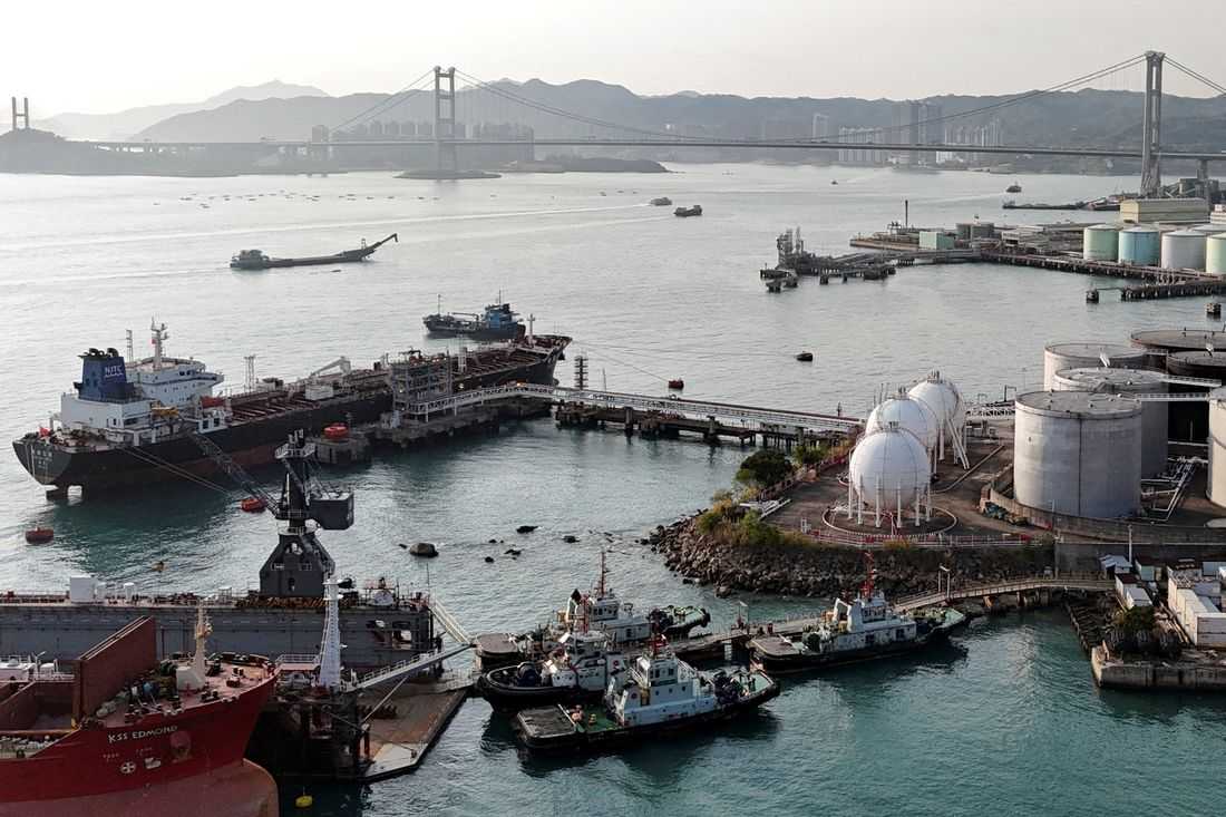 Refiners in India, elsewhere in Asia look to buy Iranian oil after US waives sanctions