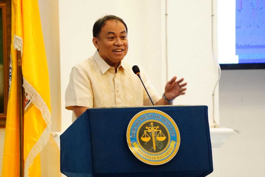 DOJ calls on staff to conserve energy amid oil crisis