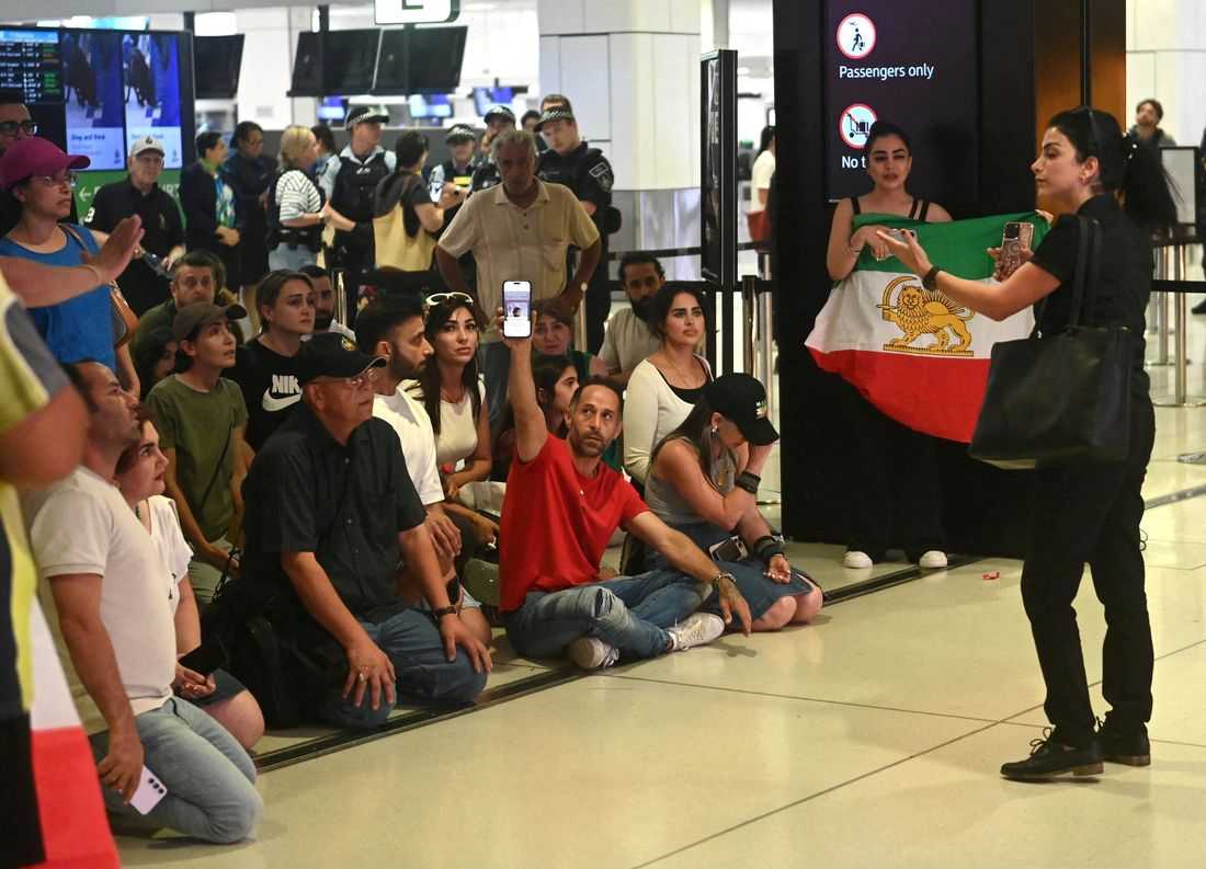 Iranian women's soccer squad member changes mind on Australia asylum offer, to return home