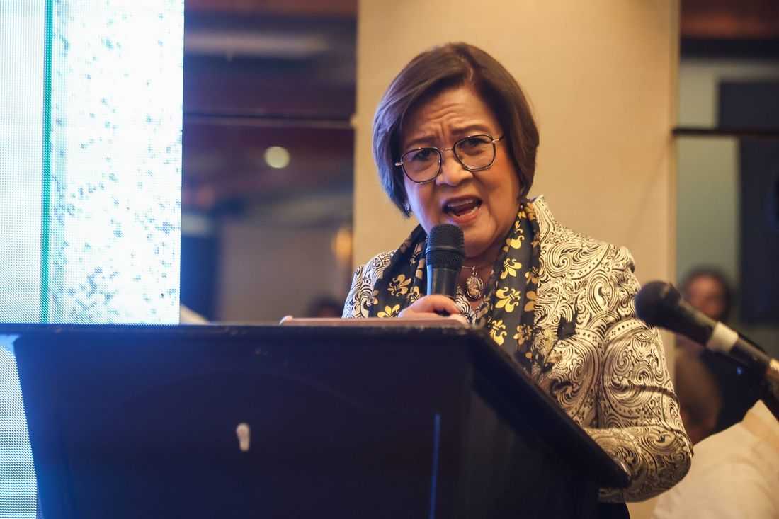 De Lima: COA disallowances on OVP confi funds can't be buried by 'fake news'