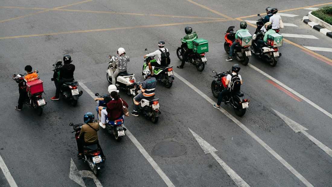 Rider speaks out: Overboarding helps companies, not delivery riders, MC taxis