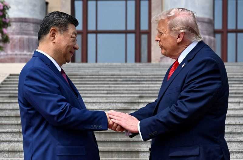 Trump says Xi agrees Iran must open strait, but no sign China will weigh in