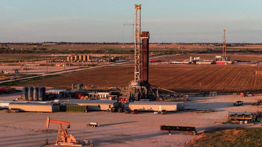Oil prices rise as investors weigh Middle East peace prospects