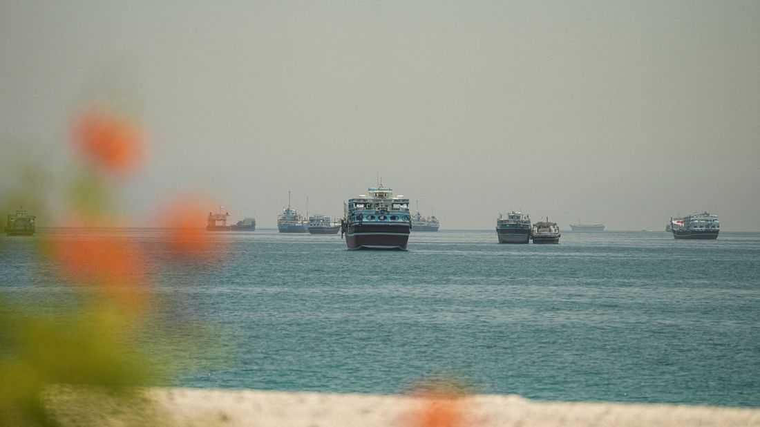 US crude futures fall over 6% on report of possible Strait of Hormuz reopening