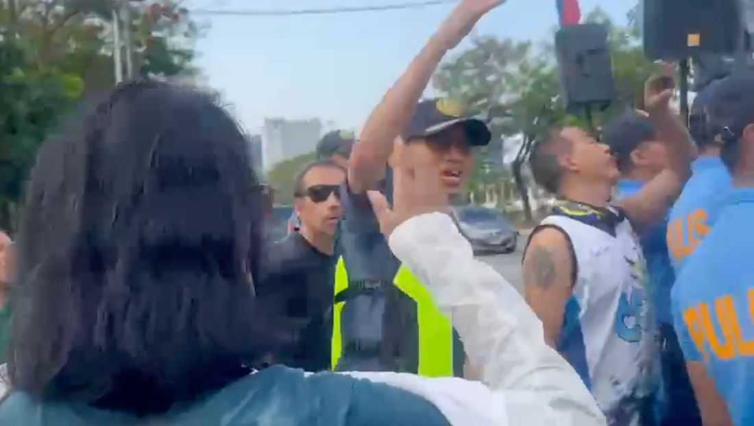 Tension erupts between police, dela Rosa supporters’ outside Senate