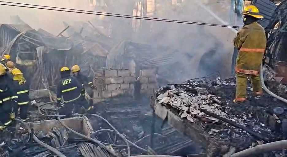 Fire hits Brgy. Bagong Pagasa, QC residential area; displaces around 100 families