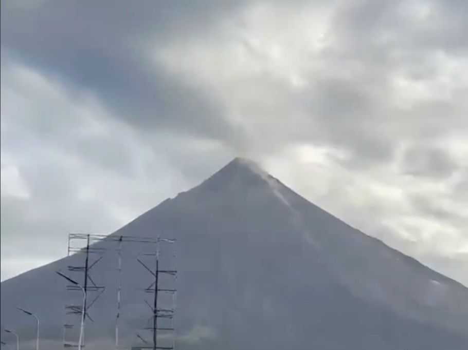 Mayon Volcano records 5 volcanic earthquakes in 24 hours — PHIVOLCS