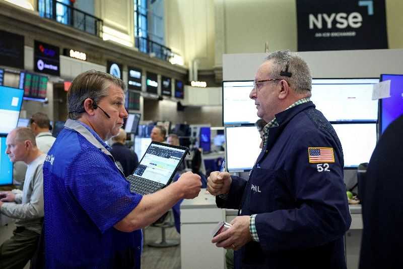 Stocks mostly ease with tech shares while oil prices climb to two-week high
