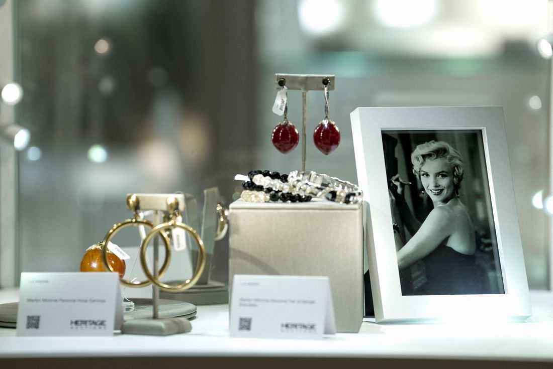 From jewelry to private letters, Marilyn Monroe’s hidden world heads to auction