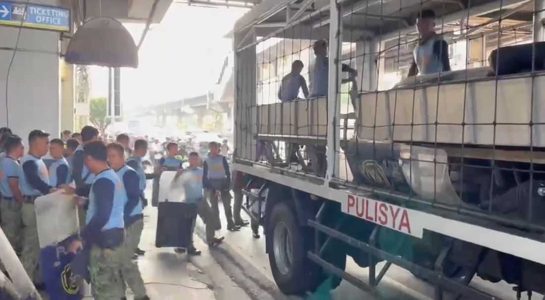 Around 200 cops deployed outside Mandaluyong venue ahead of ‘Blue Ribbon hearing’ promoted by Mike Defensor