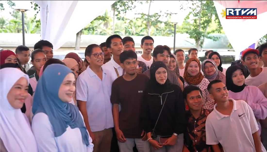 Education is most important service gov't can give to youth, says Marcos