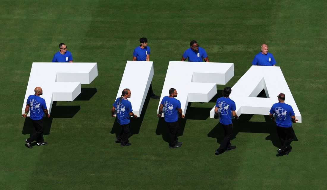 Soccer-'Flawed' funding system behind silence of smaller nations in FIFA's civil war, says ex-PNG player