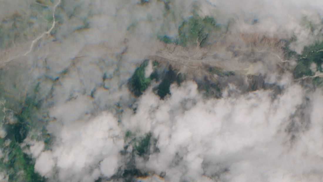Nepal lake breaks banks, water level rising, district official says