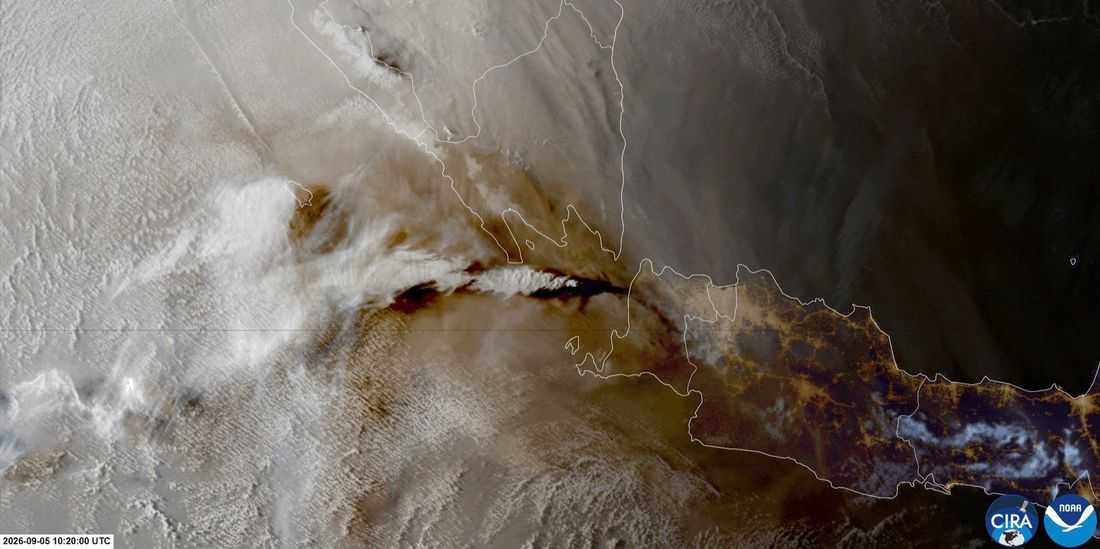 Indonesia's Anak Krakatau eruption halts flights, schools, fishing