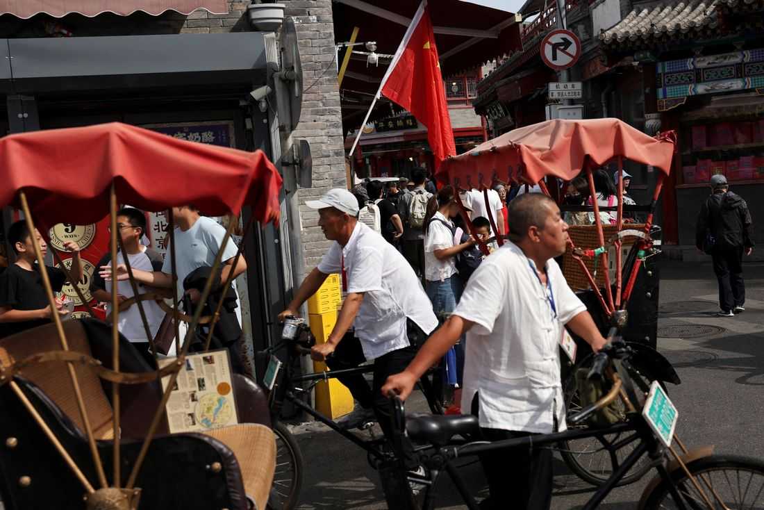 With national holidays approaching, Chinese workers demand a proper break