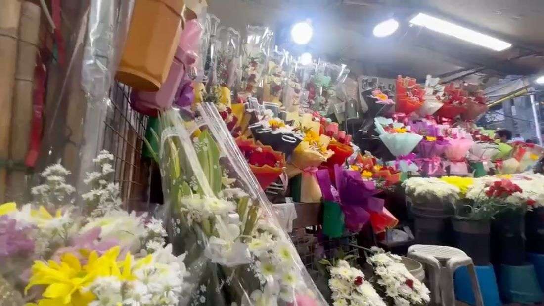 Flower prices at Libertad, Pasay rise to over ₱1K days before Valentine’s