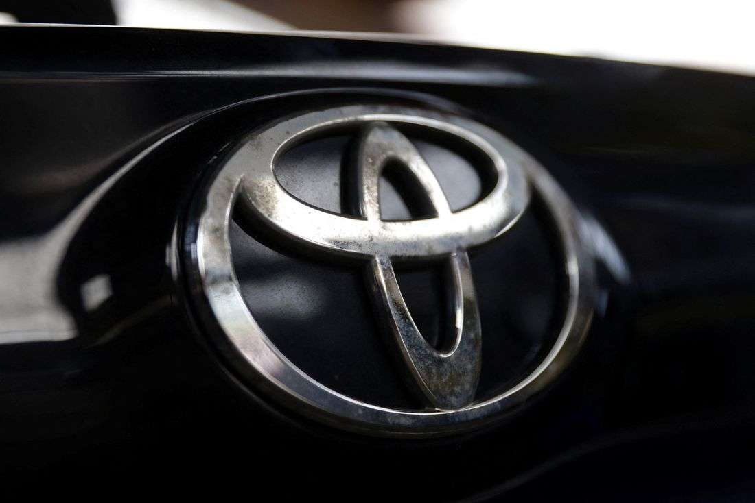 Toyota tender offer for Toyota Industries succeeds, filing shows