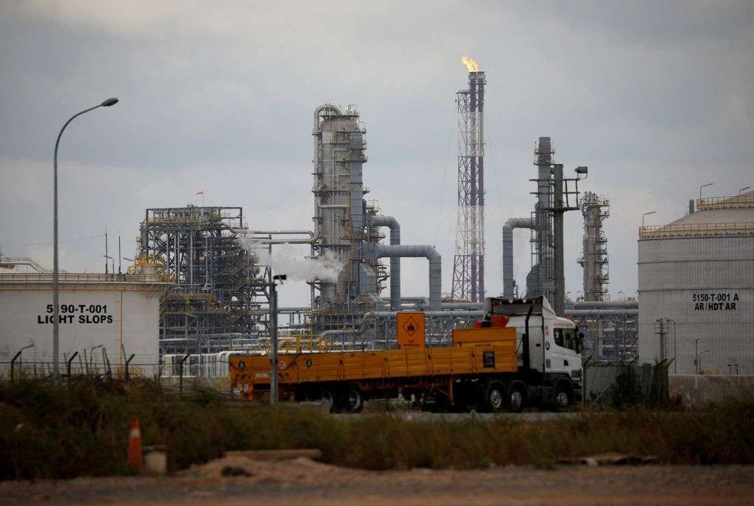 Oil prices choppy as WSJ reports IEA eyes biggest oil release ever