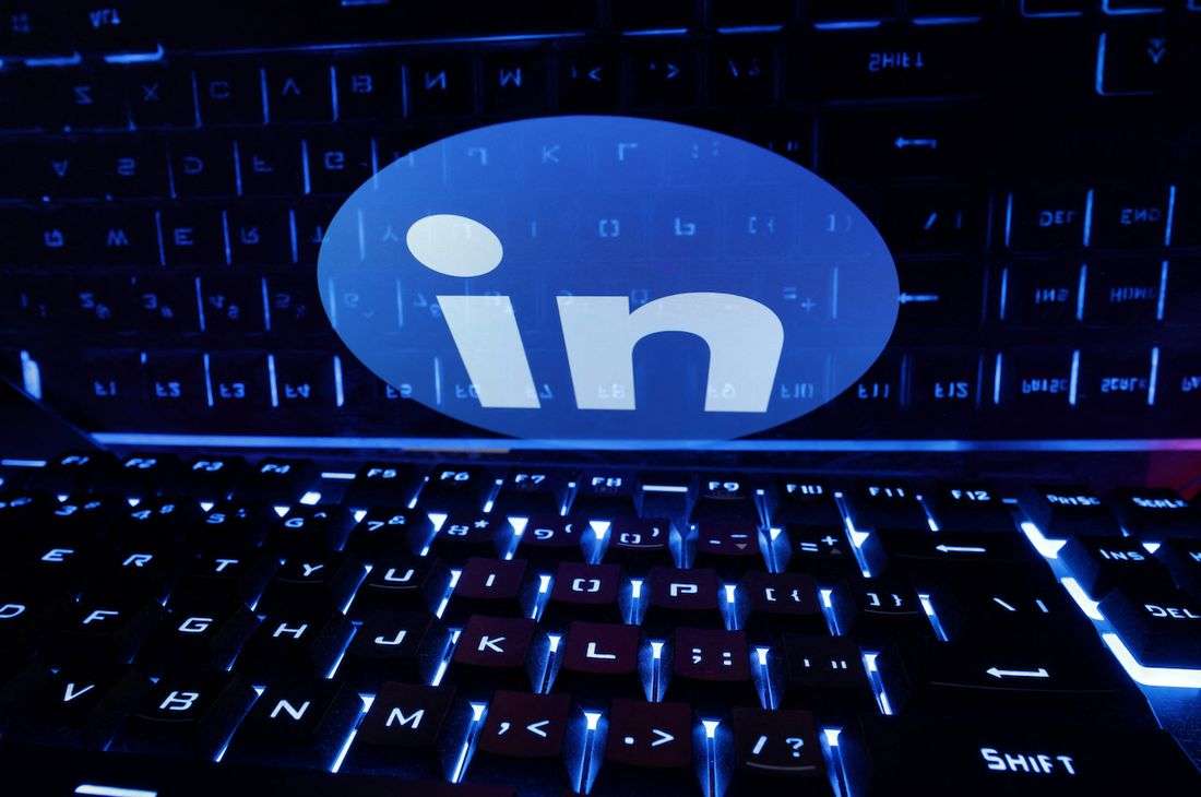 LinkedIn's AI hiring agents on track for $450 million in yearly revenue