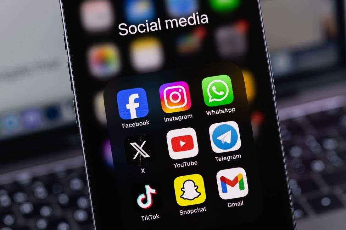 Senate bill seeks social media ban for children under 16