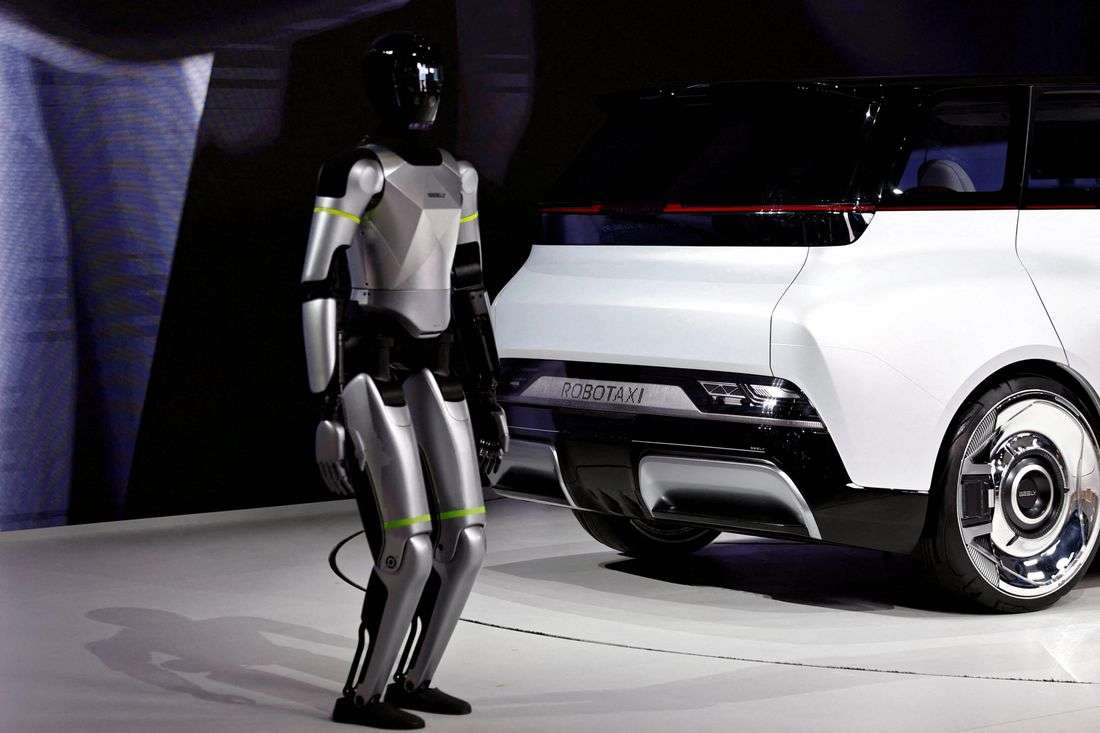 Geely's Caocao to deploy thousands of fully customised robotaxis in 2027