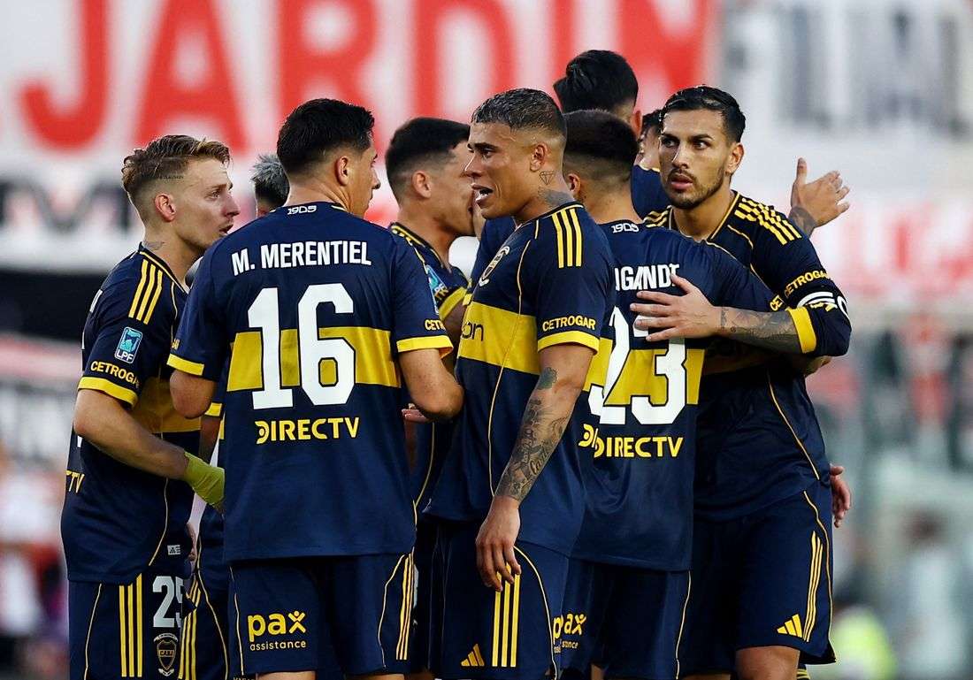 Soccer-Paredes penalty seals Boca Superclasico win at River