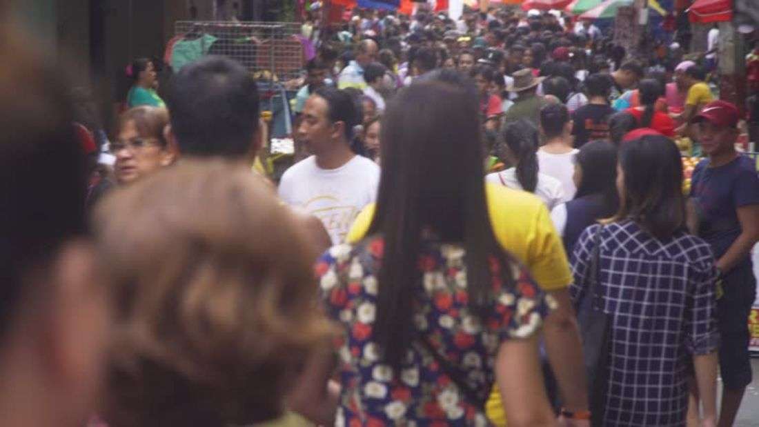 52% of Filipinos consider themselves poor in March survey — SWS