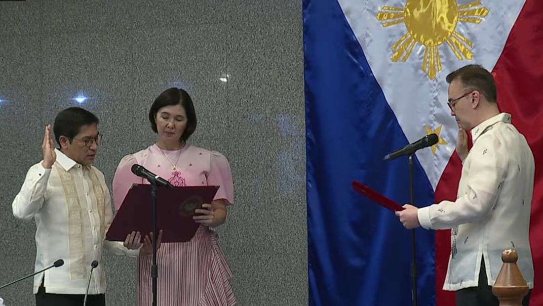 Jose Luis Montales takes oath as new Senate Secretary after Mendoza’s resignation