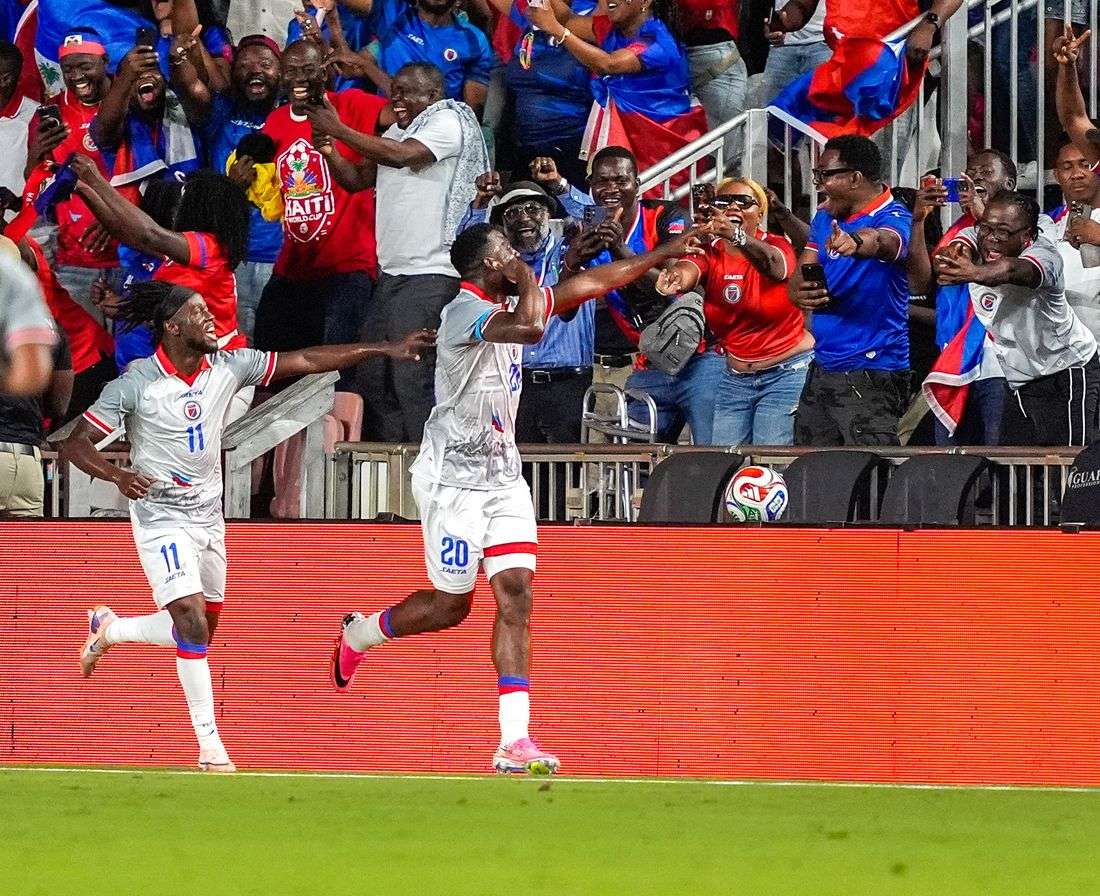 Soccer-Haiti rout New Zealand 4-0 in World Cup warmup