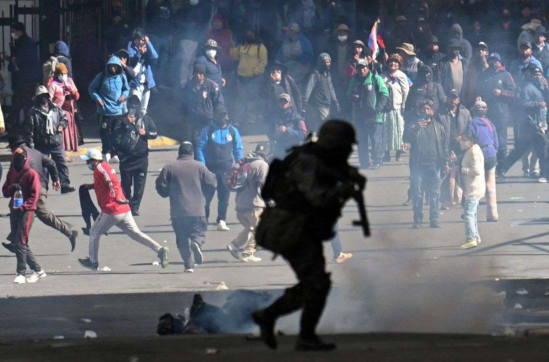 Bolivia's defense minister resigns as anti-government protests intensify