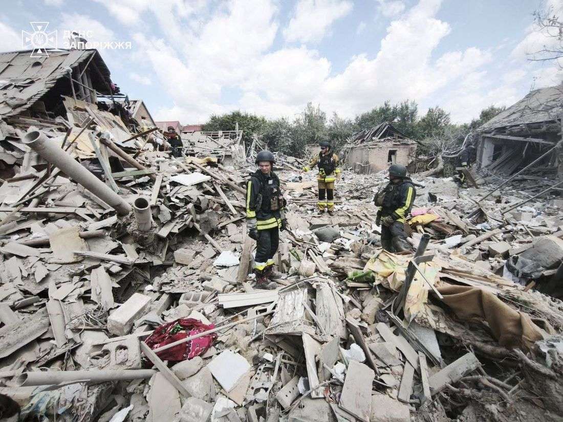 Russian attacks kill five in Ukraine, local officials say