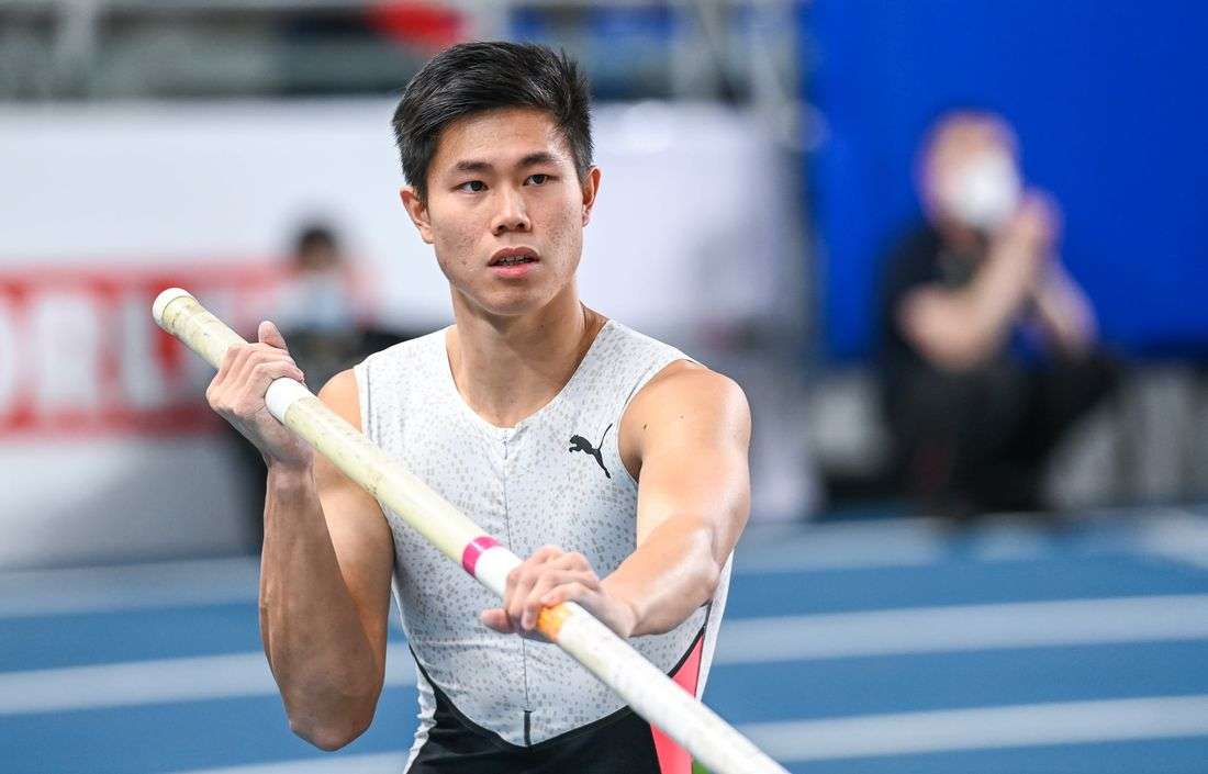 Obiena claims silver in 2026 season opener in Düsseldorf, Germany