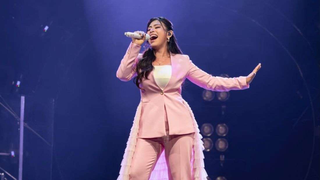 Filipino-Malaysian singer Yazmin Aziz secures finals spot in ‘Singer 2026 Malaysia’