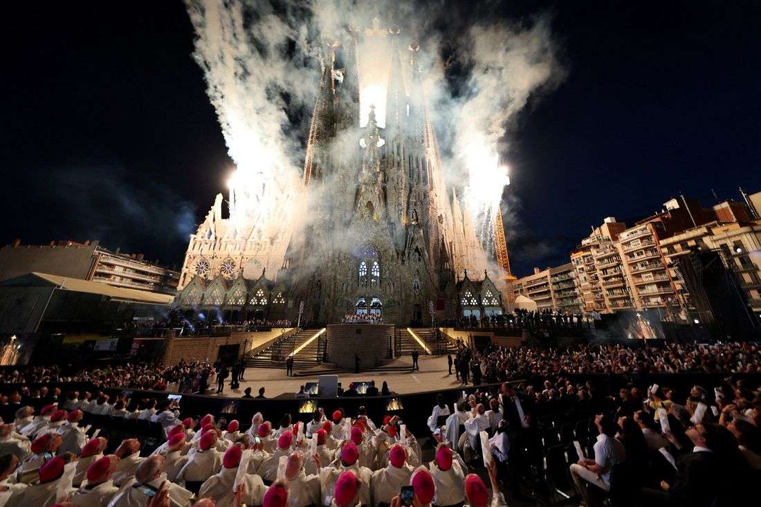 With Pope Leo's blessing, Barcelona's Sagrada Familia reaches new heights
