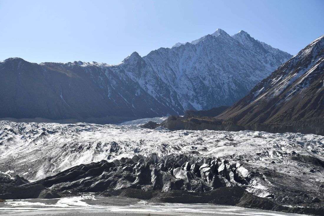 Strong earthquake hits Afghanistan's Hindu Kush region, 20 injured