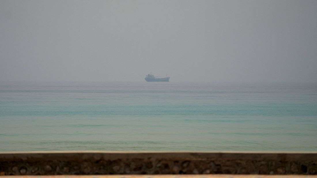 US seeks free Hormuz access from Iran as talks focus on strait