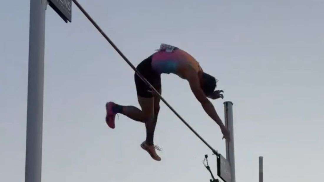 Obiena clears season-best in Athens after back-to-back European golds
