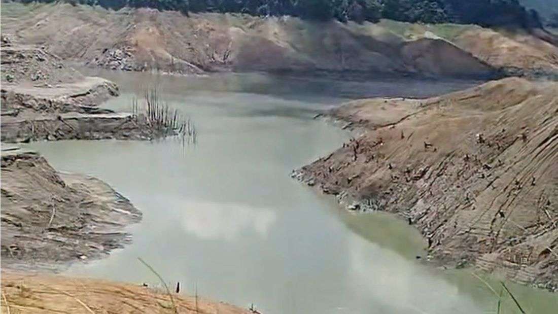 Part of Angat dam dries up as water level falls below critical mark