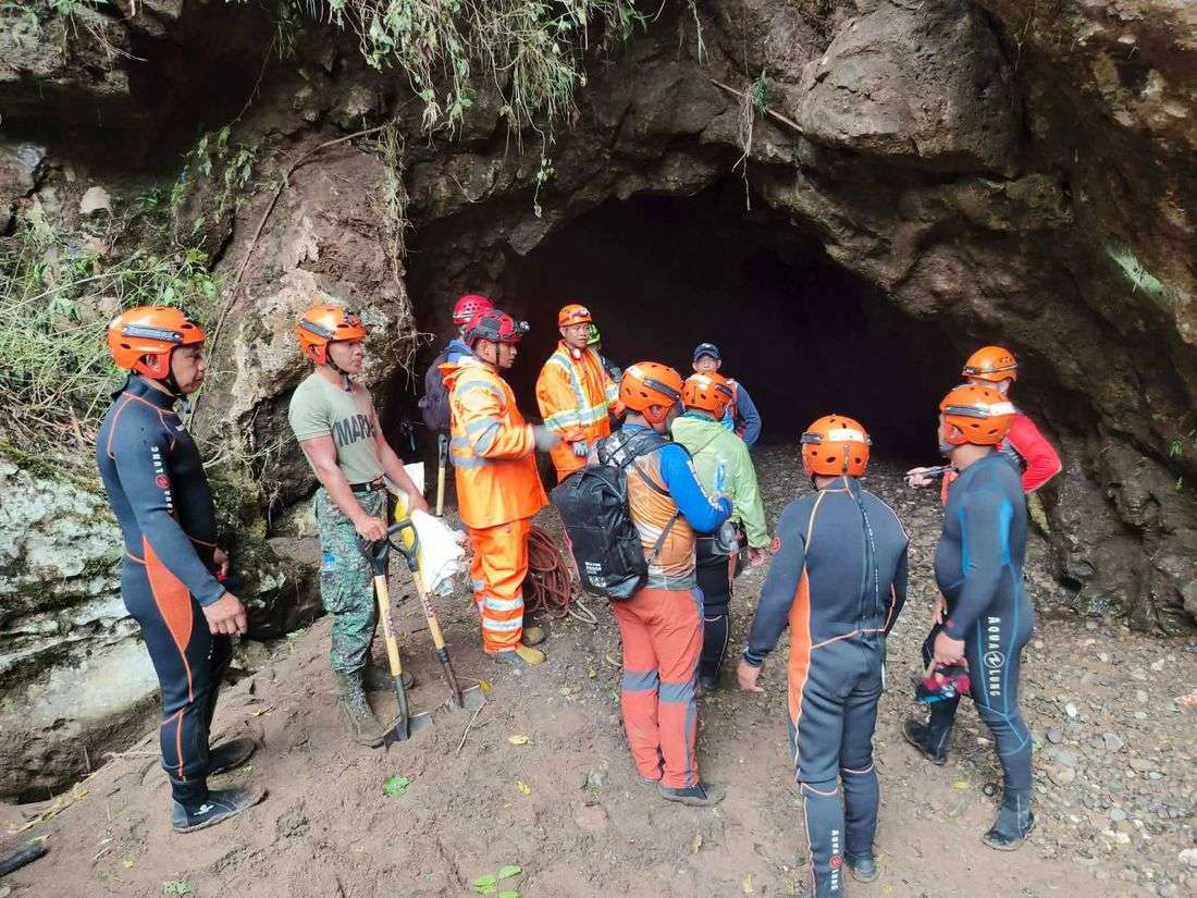 Search continues for missing 17-year-old in Sagada with help of rescue dog