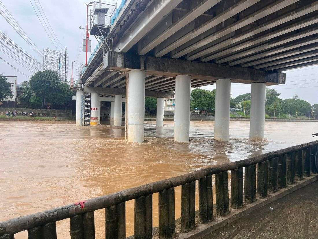 Marikina River at 2nd alarm as water level rises due to Habagat rains