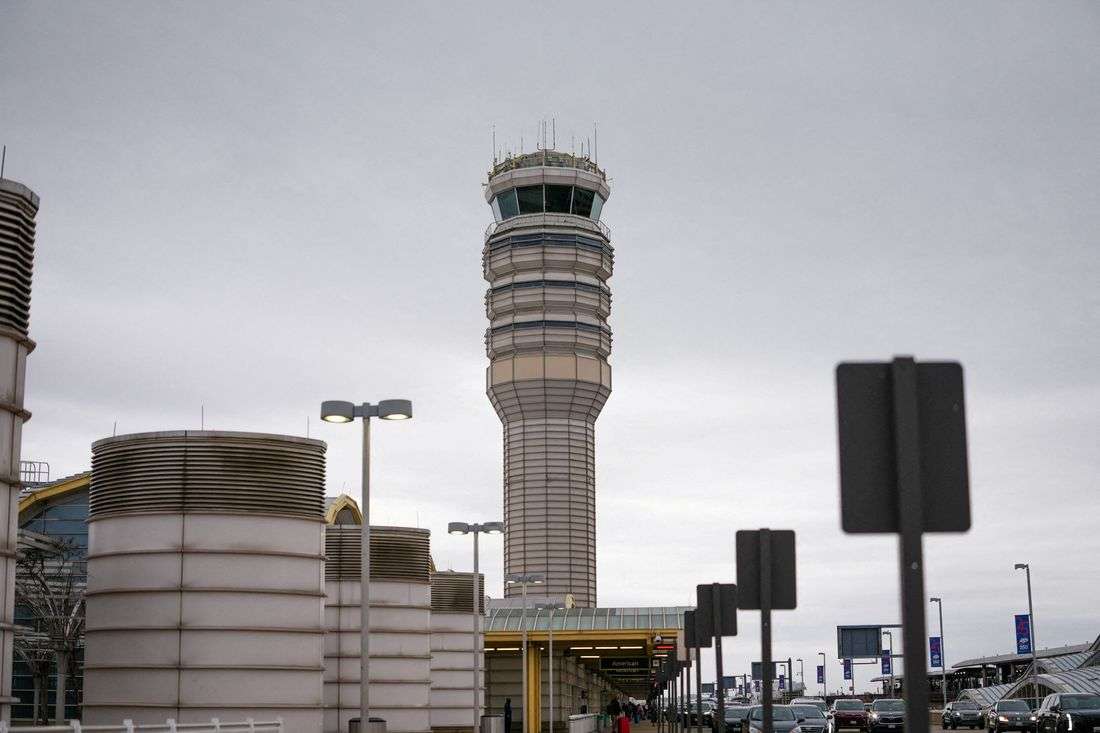 FAA begins use of AI tool in bid to reduce flight delays