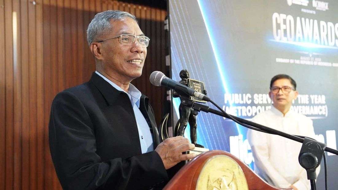 GM Torre owner of vehicle along EDSA Busway; LTO looking into incident, use of red plate — MMDA