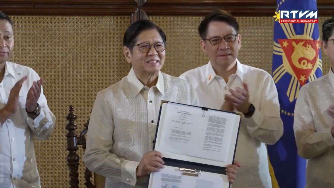 Marcos signs amendments expanding tertiary education aid